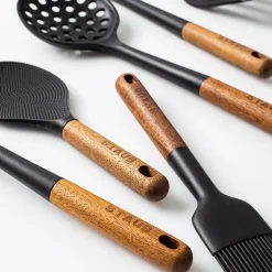 Staub Kitchen Tools - Set of 10 (Black/Wood)