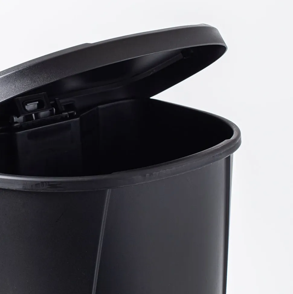 Sterilite Stepon Garbage Can 25 L (Black)