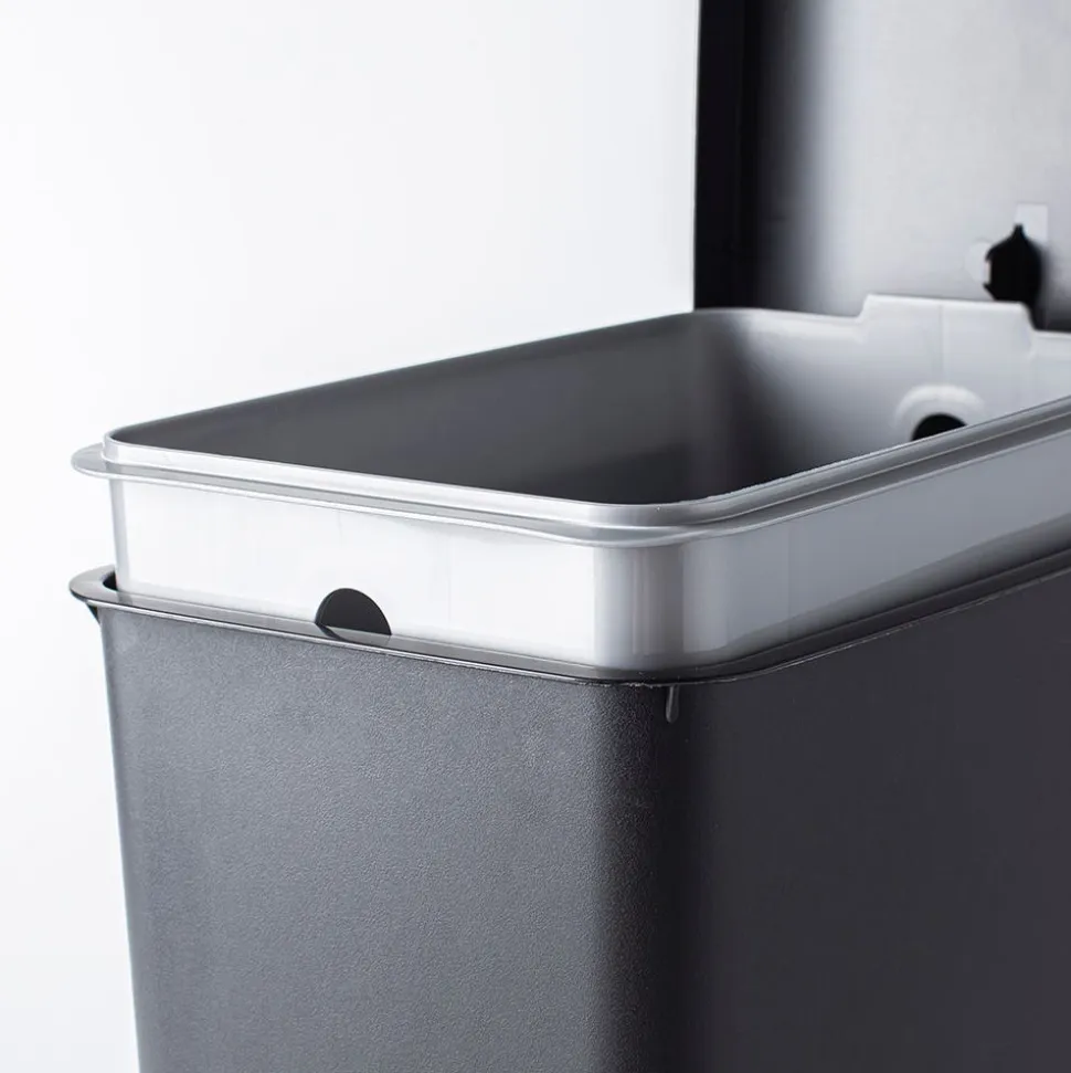 Sterilite Stepon Garbage Can (Black)