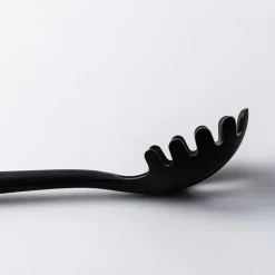 Studio Collection Spaghetti Server (Acacia/Black)