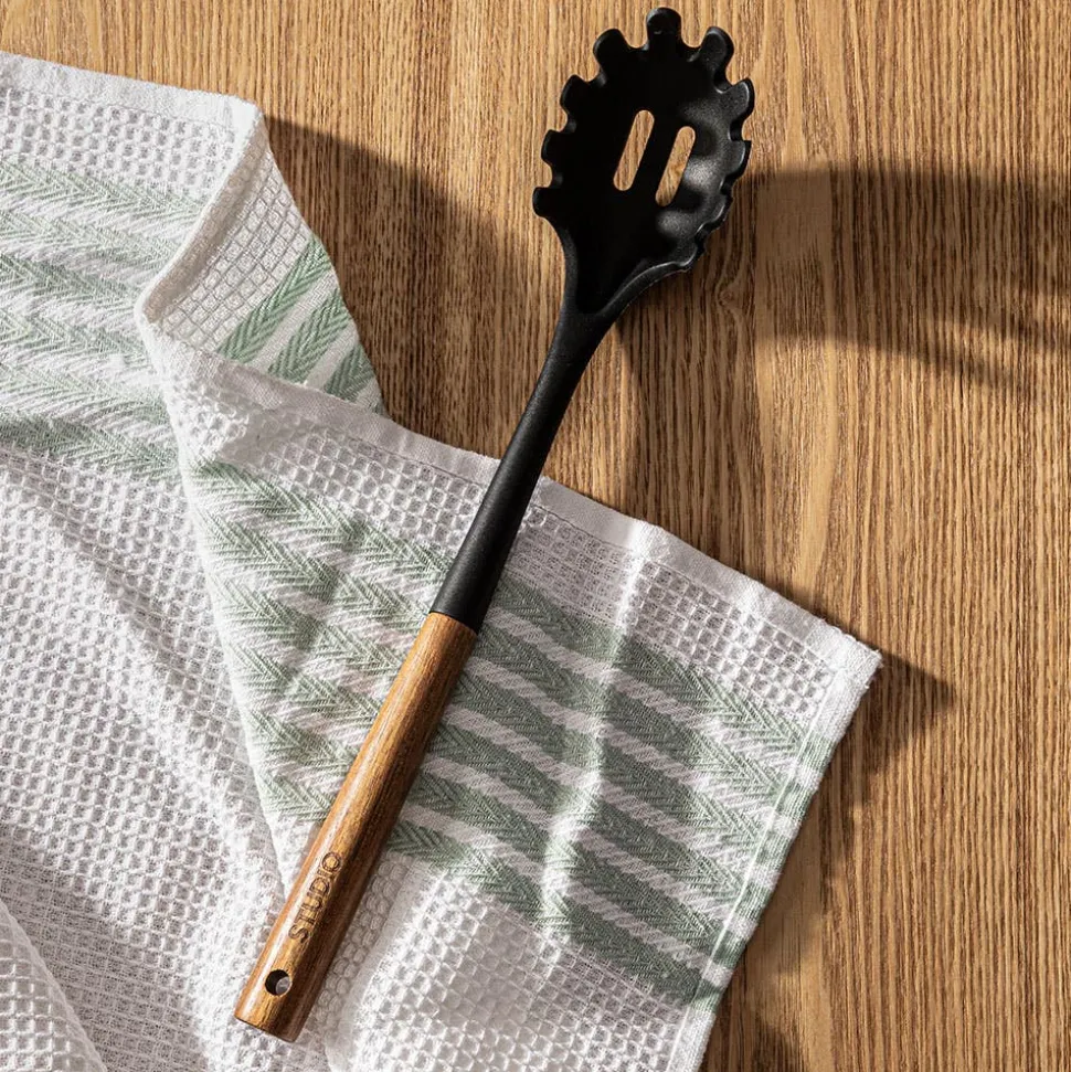 Studio Collection Spaghetti Server (Acacia/Black)