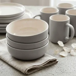 Thomson Pottery Loft Stoneware Dinnerware - Set of 16 (Linen)