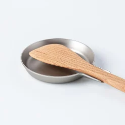 Umbra Frying Pan Metal Spoon Rest (Nickel)