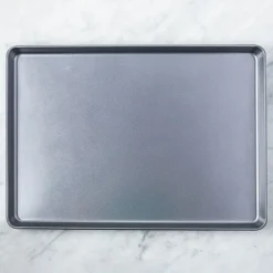 Wilton Perfect Results Non-Stick Mega Cookie Sheet (Grey)