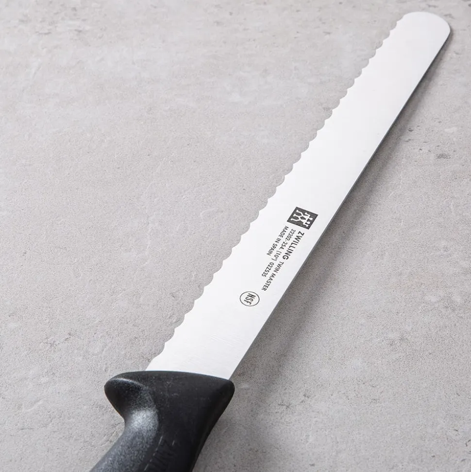ZWILLING Twin Master 9.5" Carving-Slicing Knife Serrated (Black)