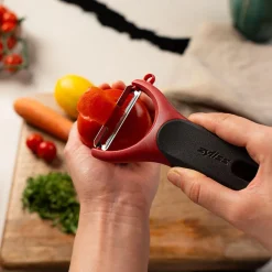 Zyliss Effortless 'Soft Skin' Serrated Swivel Y-Peeler (Black/Red)